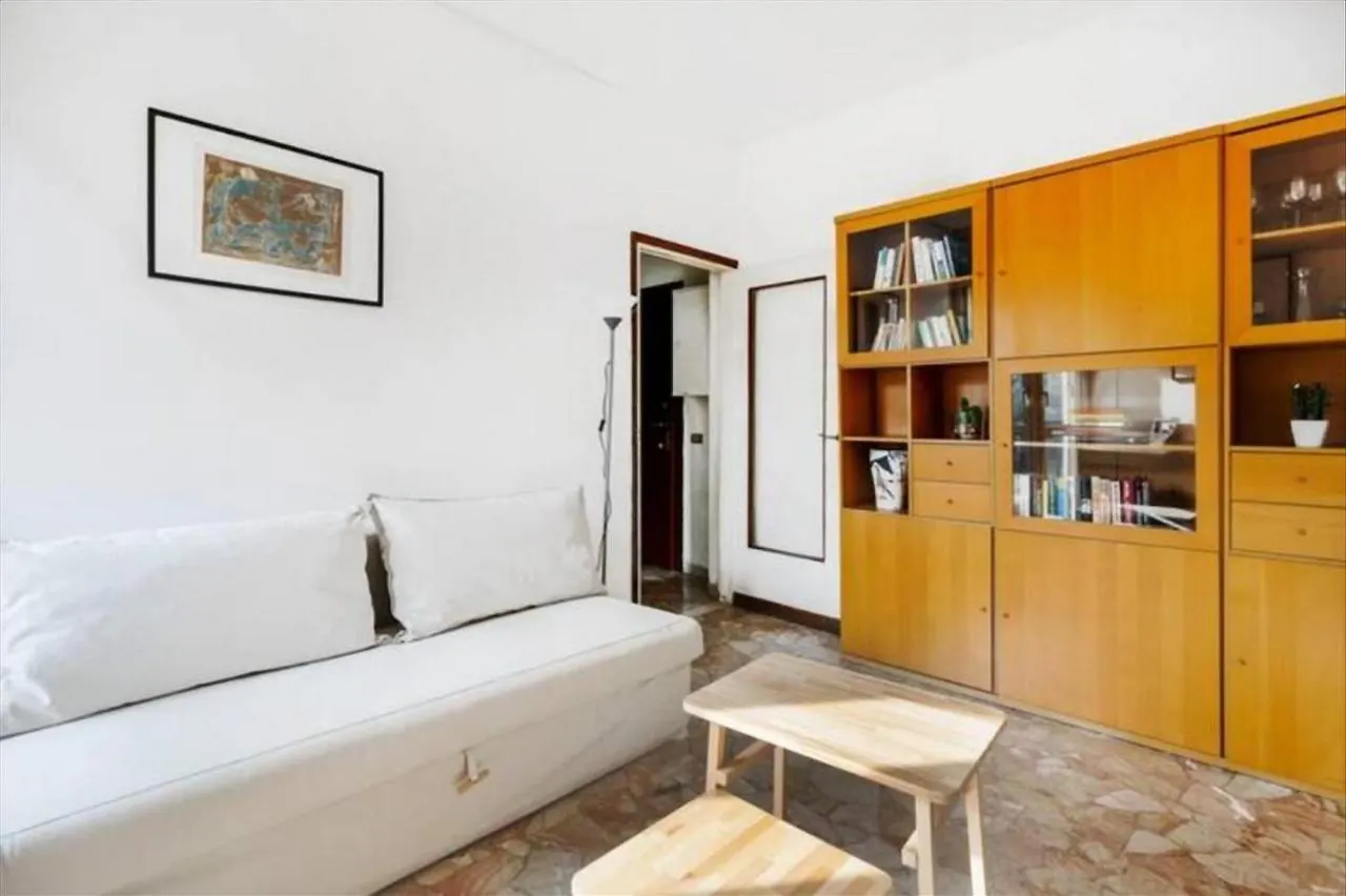 Porta Romana Comfortable Flat Con Balcone Milan Apartment